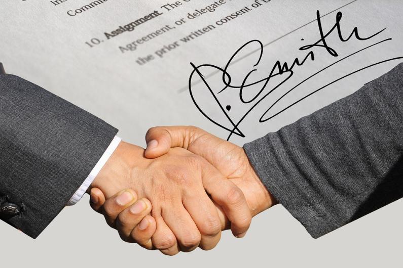 traducao contratos compete especialistas