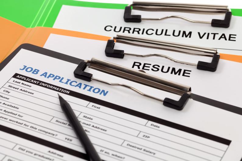 traduzir cv carta motivacao ingles